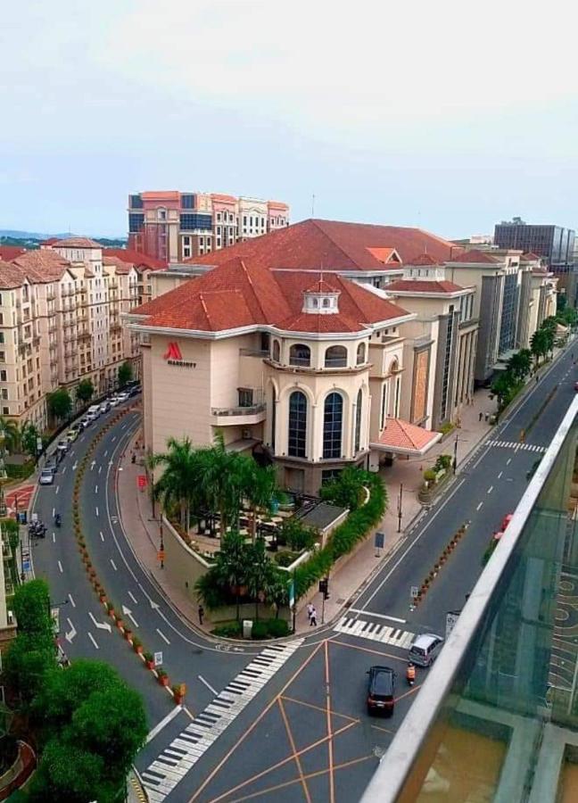 The Palm Tree Condotel Manila Airport Exterior foto